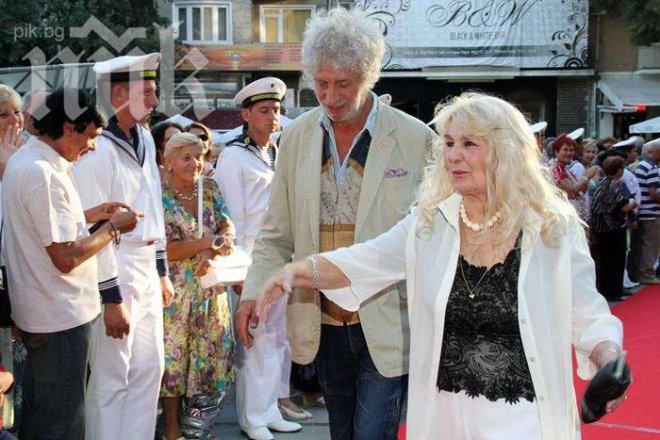 Гинка Станчева се похвали, че си има кавалер