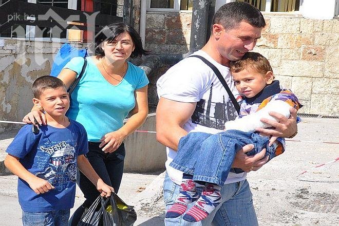 Изписаха Стефчо, който падна от 10 метра в мола