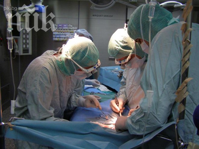 Лекарите ни бягат във Франция за заплати от 10 000 евро  