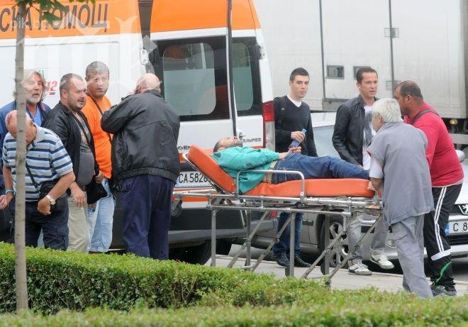 Оперираха черепа на тежко пострадалия в касапницата на Цариградско