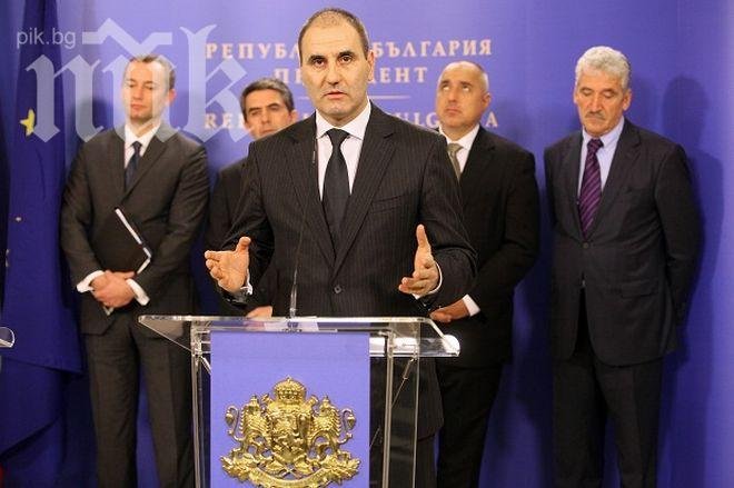 Цветанов губи позиции в ГЕРБ, Красимир Велчев поема част от функциите му