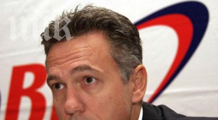 бивш шеф глобул оглавява мобилтел