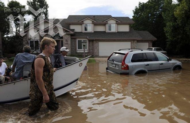 Осем са загиналите при наводненията в Колорадо