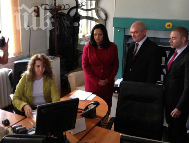 ГЕРБ внесоха вота на недоверие срещу кабинета 