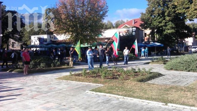 Берковица на бунт срещу реституция на турски имот