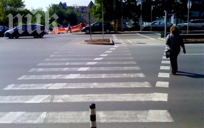 Тойота помля жена на зебра в Пловдив