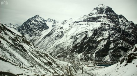 снегът блокира близо хиляди туристи проход чили аржентина