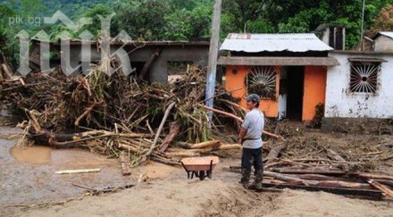 123 загинаха невиждани бури мексико