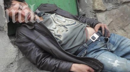 позор възпитаниците класическата гимназия учат сред пияници смрад