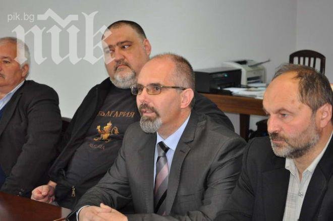 Ефрем Моллов: Ахмед Башев от ДПС е доносник на службите