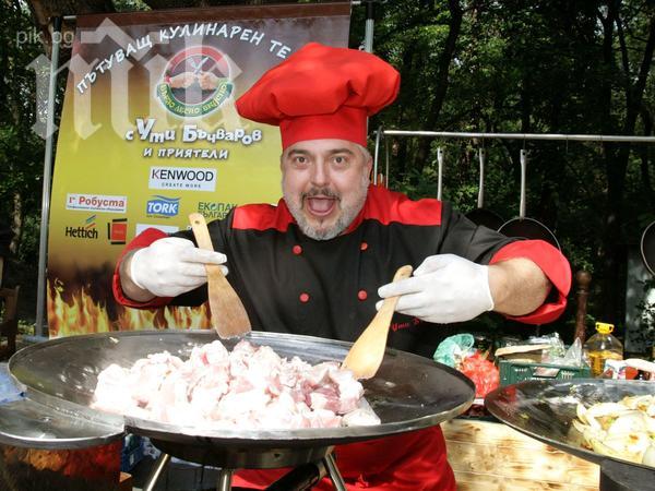 Ути Бъчваров стана студент в Пловдив