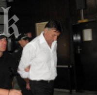 Изправиха сериен изнасилвач на момиченца пред съда