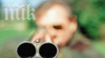 дядо превърна дома казарма откриха оръжеен склад къщата