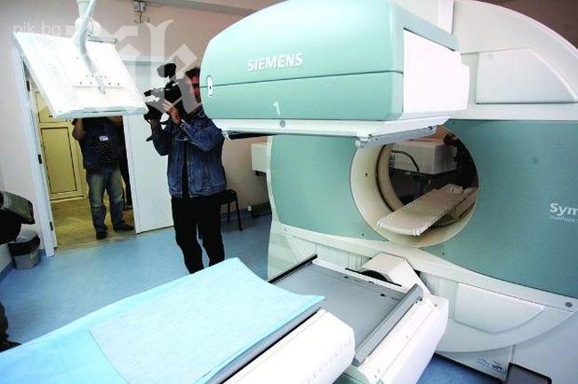 Наш уред открива тумори със светлина