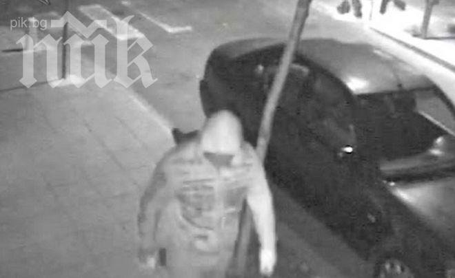 Маскиран гангстер разби две камери насред Бургас! Вероятно готви тежко престъпление!