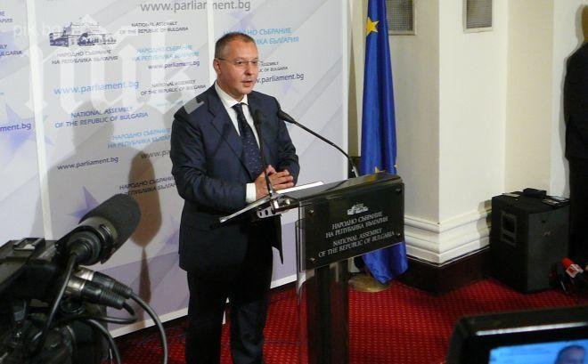 Станишев: Бойко Борисов още се изживява като господар на държавата, нелепо е!