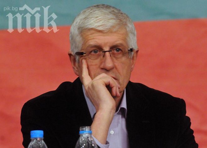 Румен Овчаров: Да се потърси тефтерчето на Станимир Флоров, за да се види кои хора е удрял