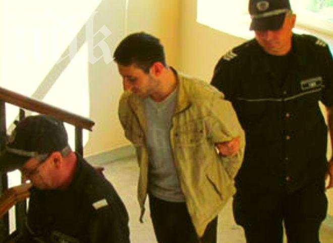 8 години затвор за сериен подпалвач, погубил човек