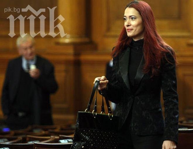 Депутатка на ГЕРБ напуска Бойко