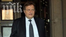 Скандал! Министър на Орешарски си приписал чужди проекти за 10 милиона лв.