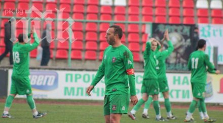 ботев враца тотално разпадане