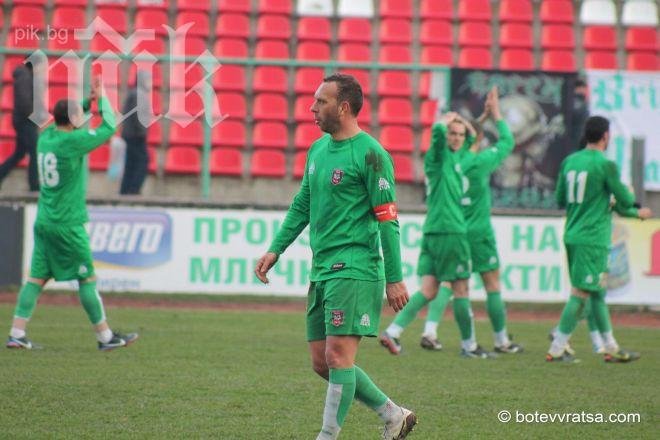 Ботев (Враца) пред тотално разпадане