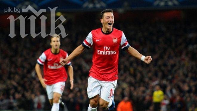 Арсенал срази Наполи, Йозил отново над всички