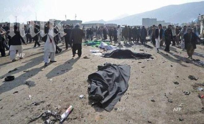 Кошмар! Най-малко 55 души бяха убити от коли-бомби в Багдад