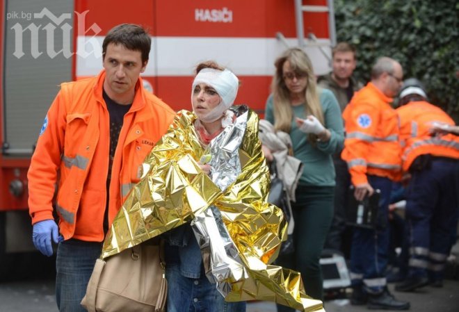 Един загинал и десетки ранени след взрив на бензиностанция в Чехия (снимки)