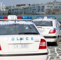 Задигнаха чантата на жена, докато паркира