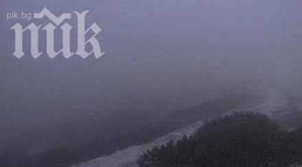 сняг заваля боровец