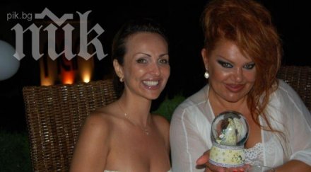 ваня червенкова ридае комисия занимаваща брендо запорира сметките