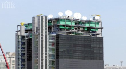 агенция ройтерс съкращава журналисти