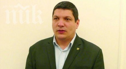 депутат атака питайте платил командировката брюксел