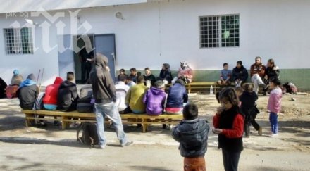 бежанци оплакват кристалина георгиева мизерията нас
