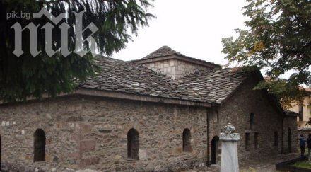 празнуваме 200 годишнината освещаването храма батак