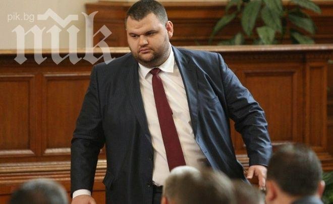 Делян Пеевски отказа да се яви в Конституционния съд, обвини съдия в предубеденост