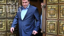 Вальо Златев търси помощ от Орешарски