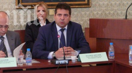 мвр 2000 бежанци спят хотели пансиони своя сметка