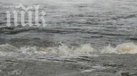 става страшно воден връхлита българия