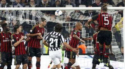 ювентус обърна драматично милан голямото дерби серия