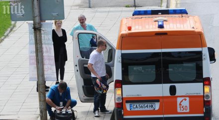 потресаващо майка обеси заради смъртта двамата синове