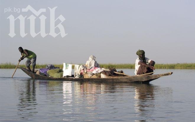 18 души се удавиха в Нигерия след потъването на лодка