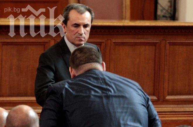 Орешарски и френският посланик ще бъдат в 18,30 ч. в Софийската художествена галерия