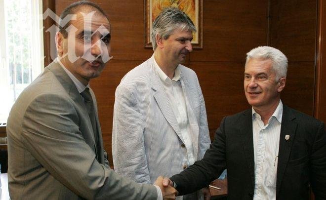 Сидеров и Цветанов се захапаха заради бежанците