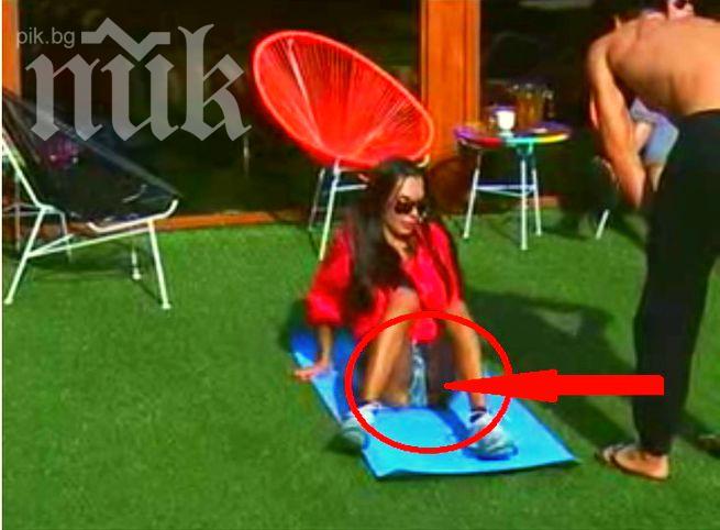 Лияна нажежи ефира със страстните си коремни преси!