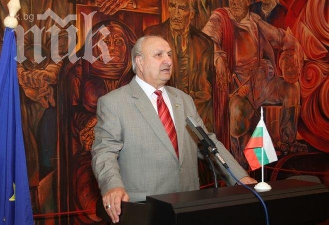 Още националисти се присламчиха към НФСБ на Валери Симеонов