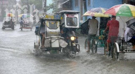 хил души евакуирани заради тайфун убиец виетнам