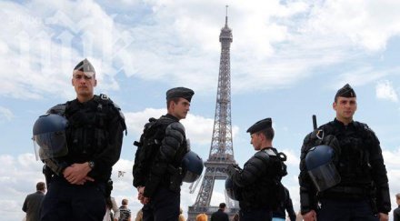 евакуираха айфеловата кула