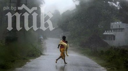 загинали циклона фейлин индия